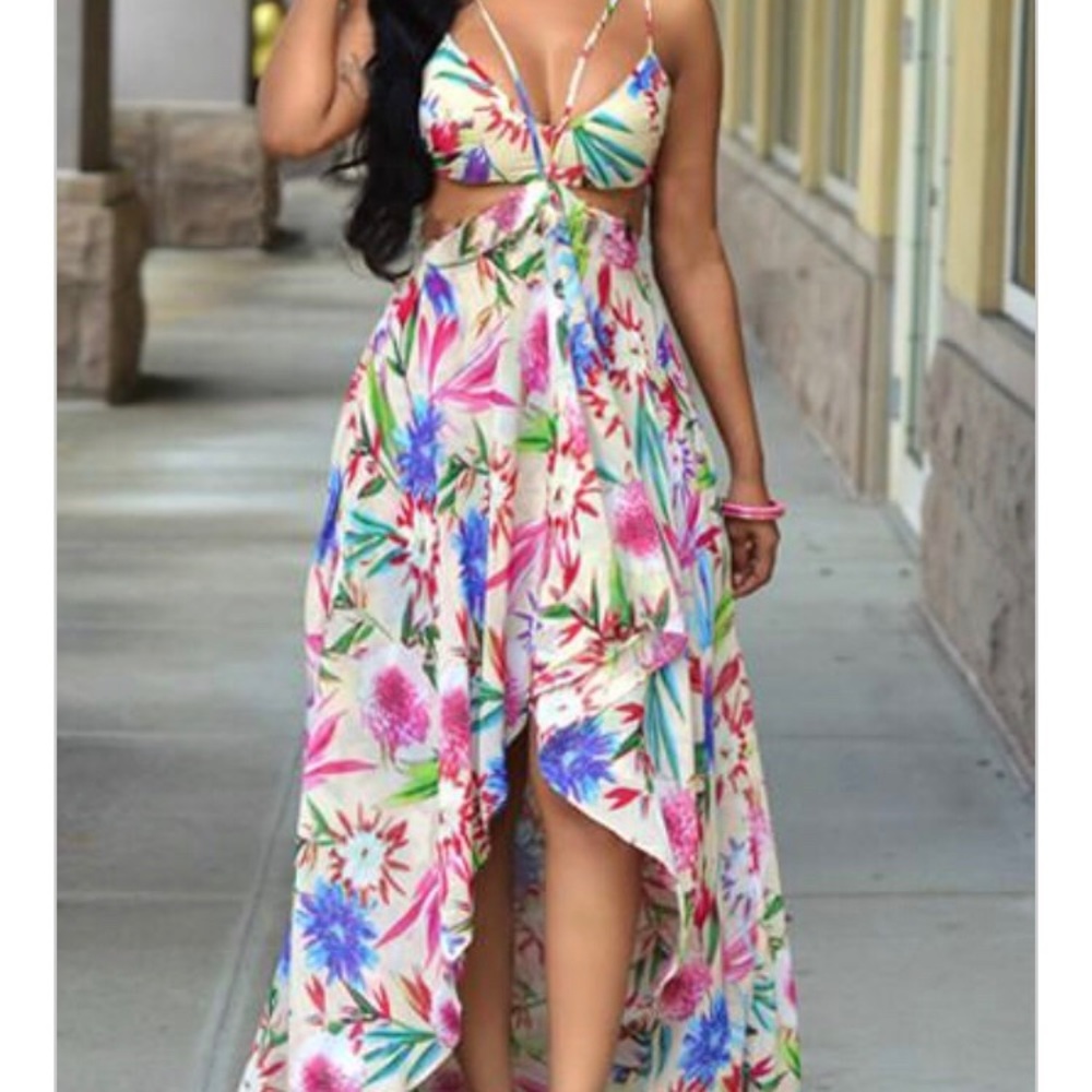Cut out Maxi dress